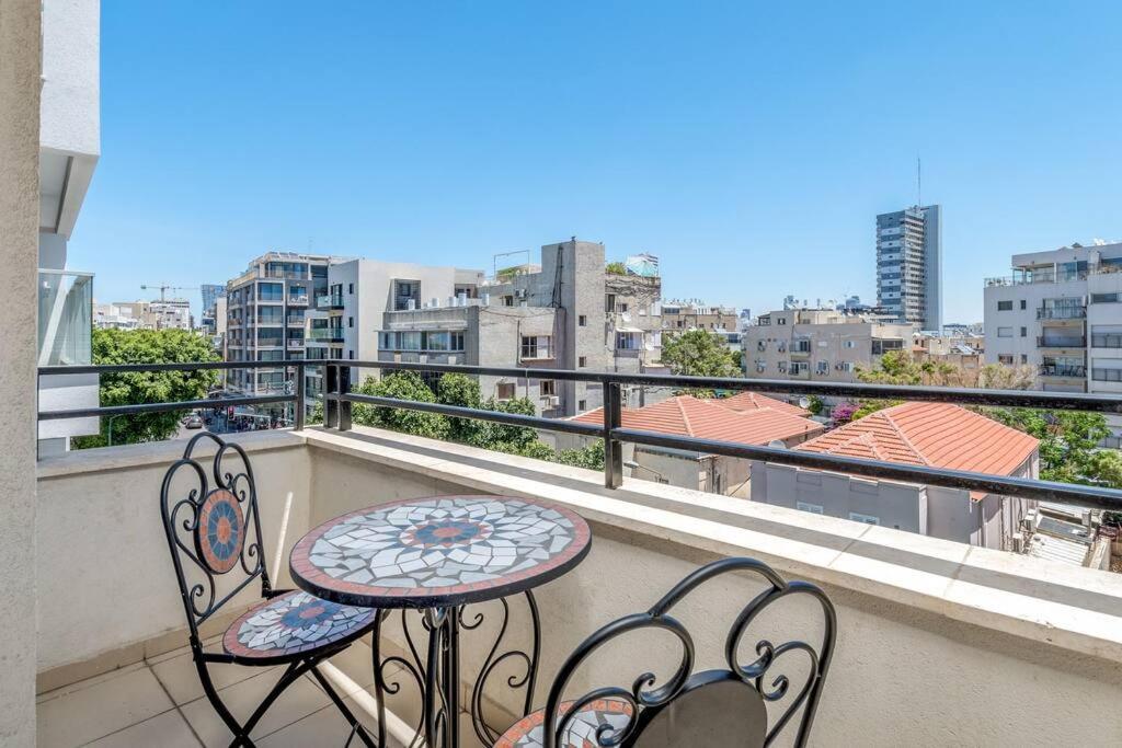 Bograshov Area - Cosy Apart' Hotel Close To The Beach Tel Aviv Exterior photo