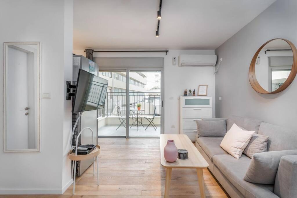 Bograshov Area - Cosy Apart' Hotel Close To The Beach Tel Aviv Exterior photo